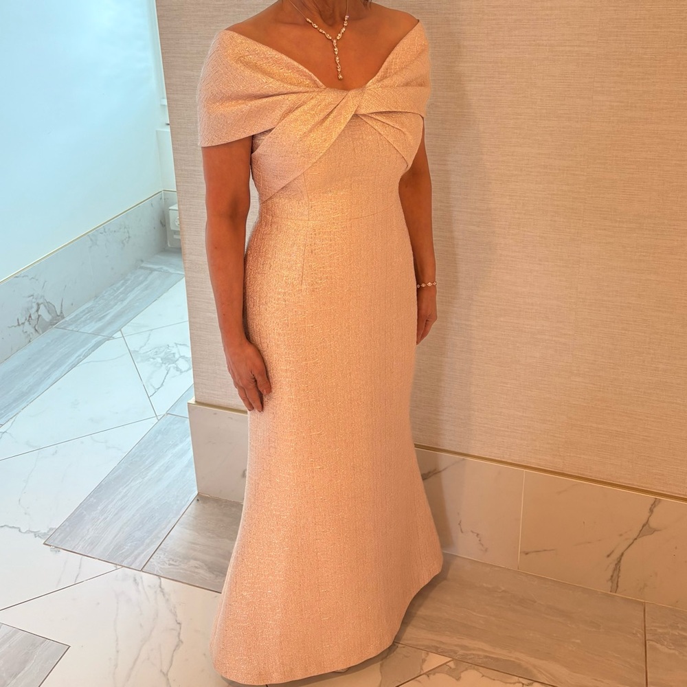 Teri Jon Rickie Freeman Elegant Off-Shoulder Pink Evening Gown